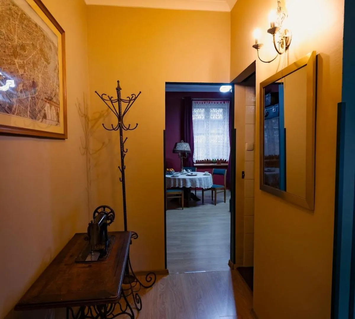 Apartment Inspiro Kraków 0*,